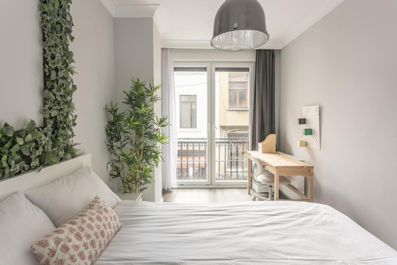 Central And Refreshing Flat In Beyoglu Lejlighed Istanbul Eksteriør billede